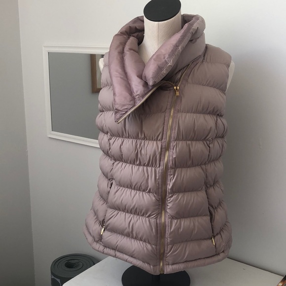 Athleta Jackets & Blazers - Athleta Puffer Vest